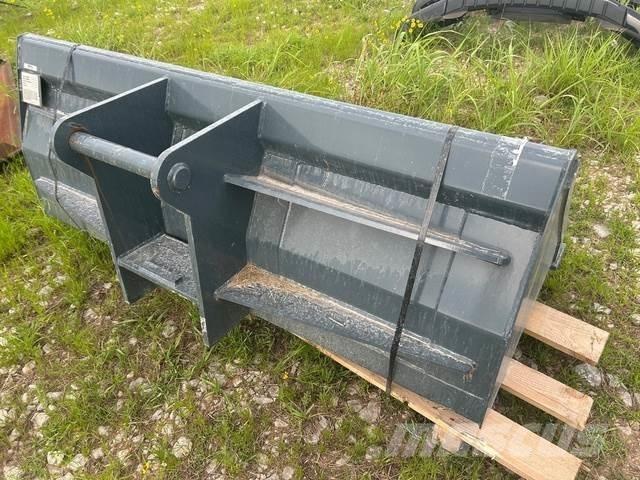 Gehl 72 Bucket 텔러 핸들러