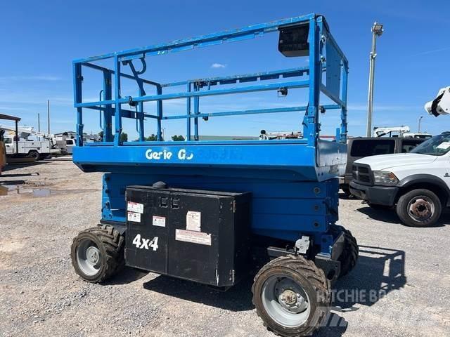 Genie GS3369 RT 가위형 리프트