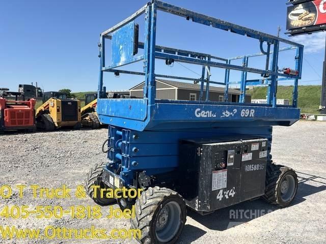 Genie GS3369 RT 가위형 리프트
