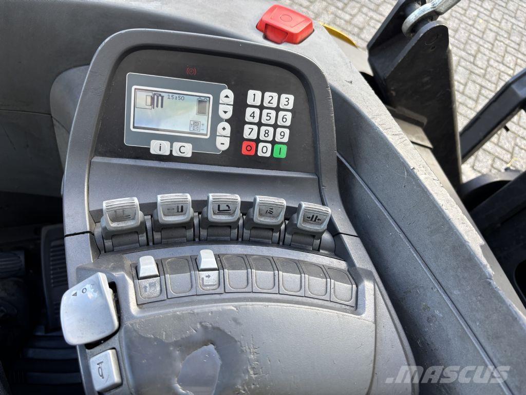 BT VRE150 리치 트럭