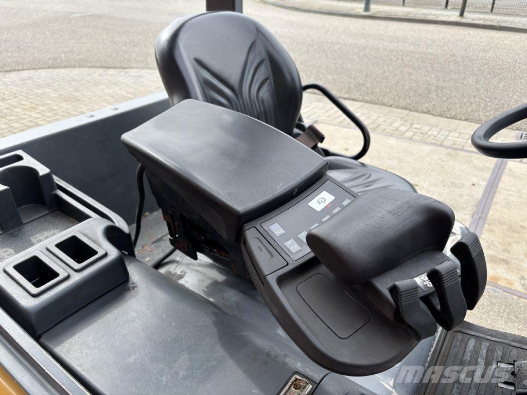 CAT 2EP5000 전동 지게차