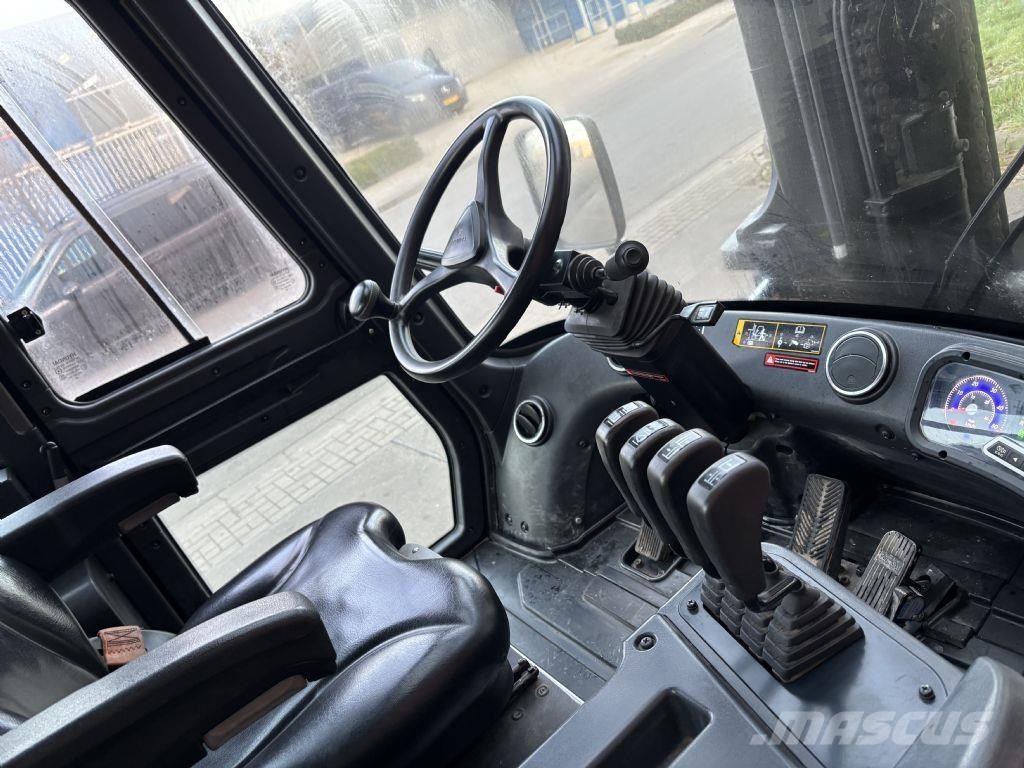 Hyundai 80D-9 디젤 지게차