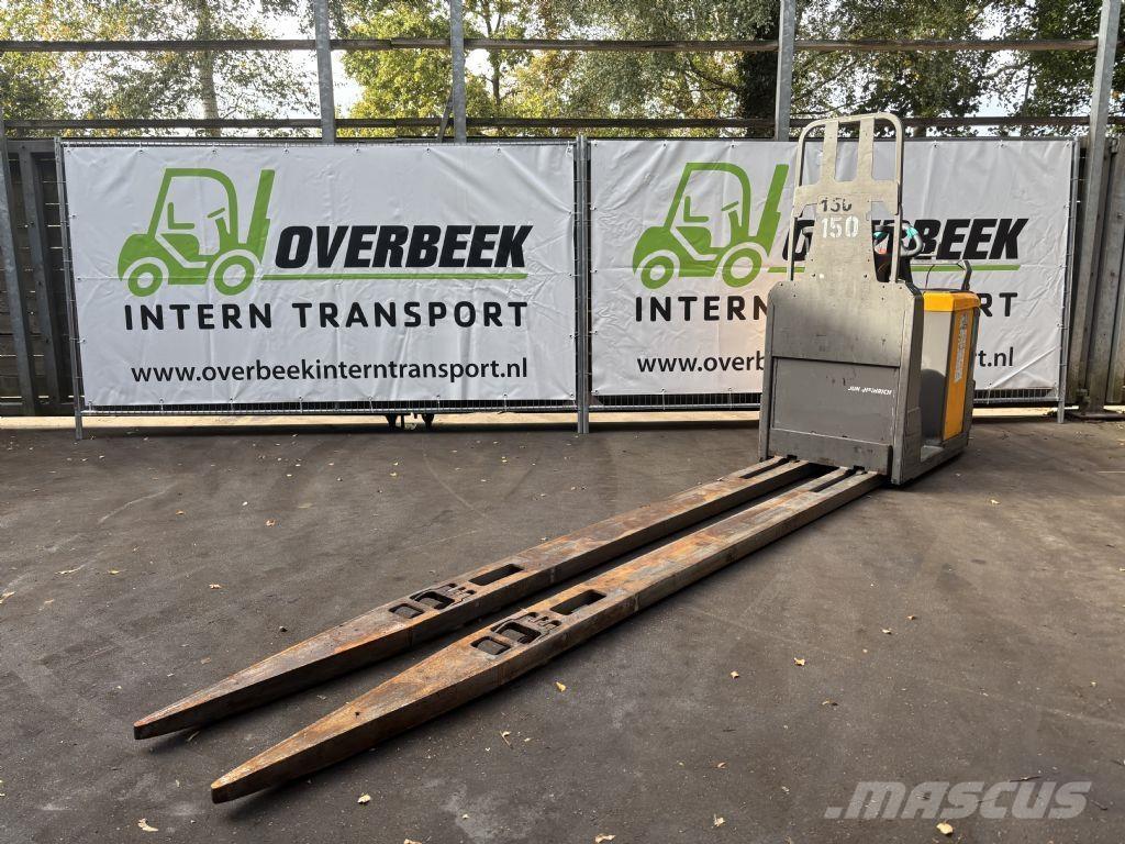 Jungheinrich ECE230 보행식 리치 지게차