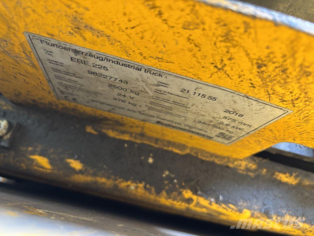 Jungheinrich ERE 225 보행식 리치 지게차