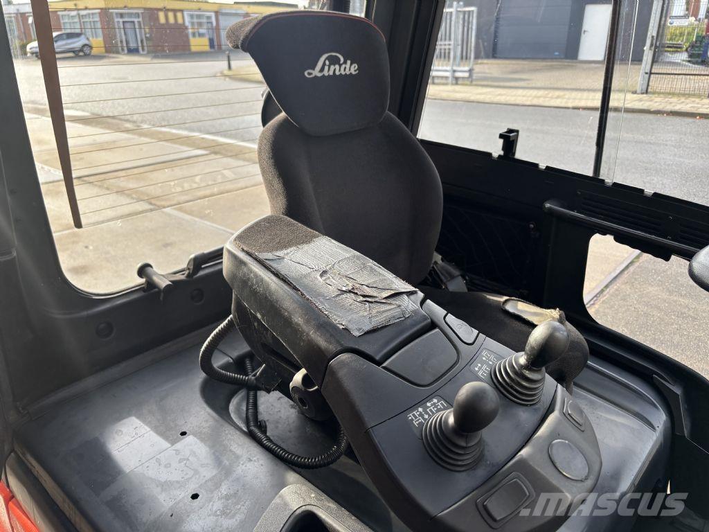 Linde E25-01 전동 지게차