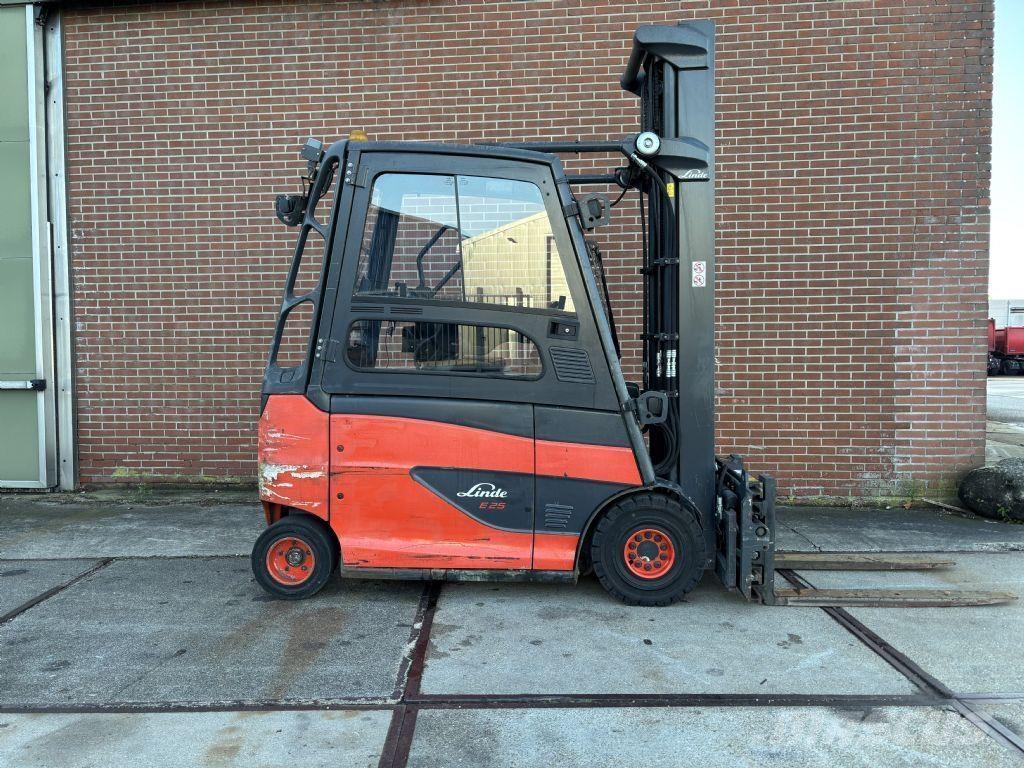 Linde E25HL-01/600 전동 지게차