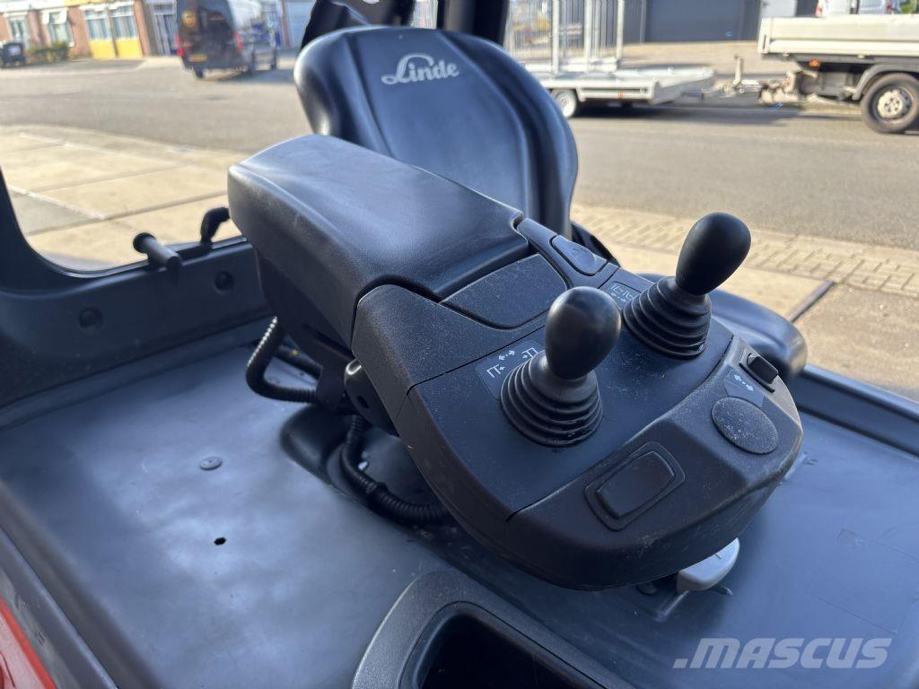 Linde E25HL-01/600 전동 지게차