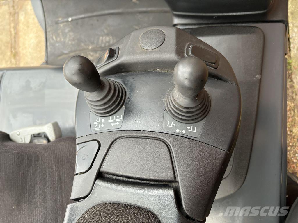 Linde E25L-01 전동 지게차