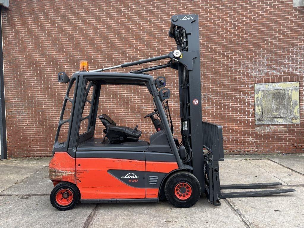 Linde E30L-01 전동 지게차