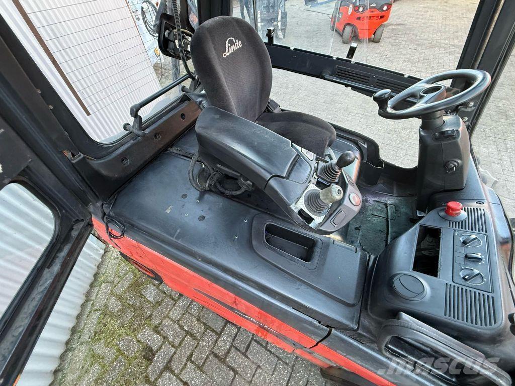 Linde E35HL-01 전동 지게차
