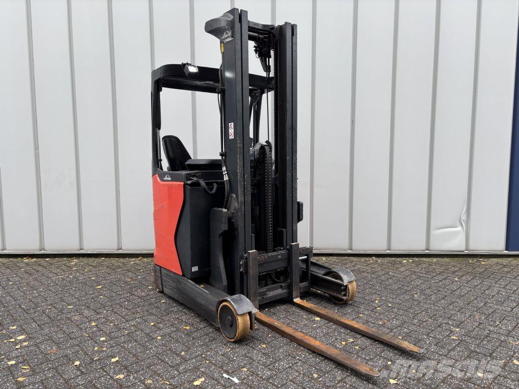 Linde R12B-01 리치 트럭