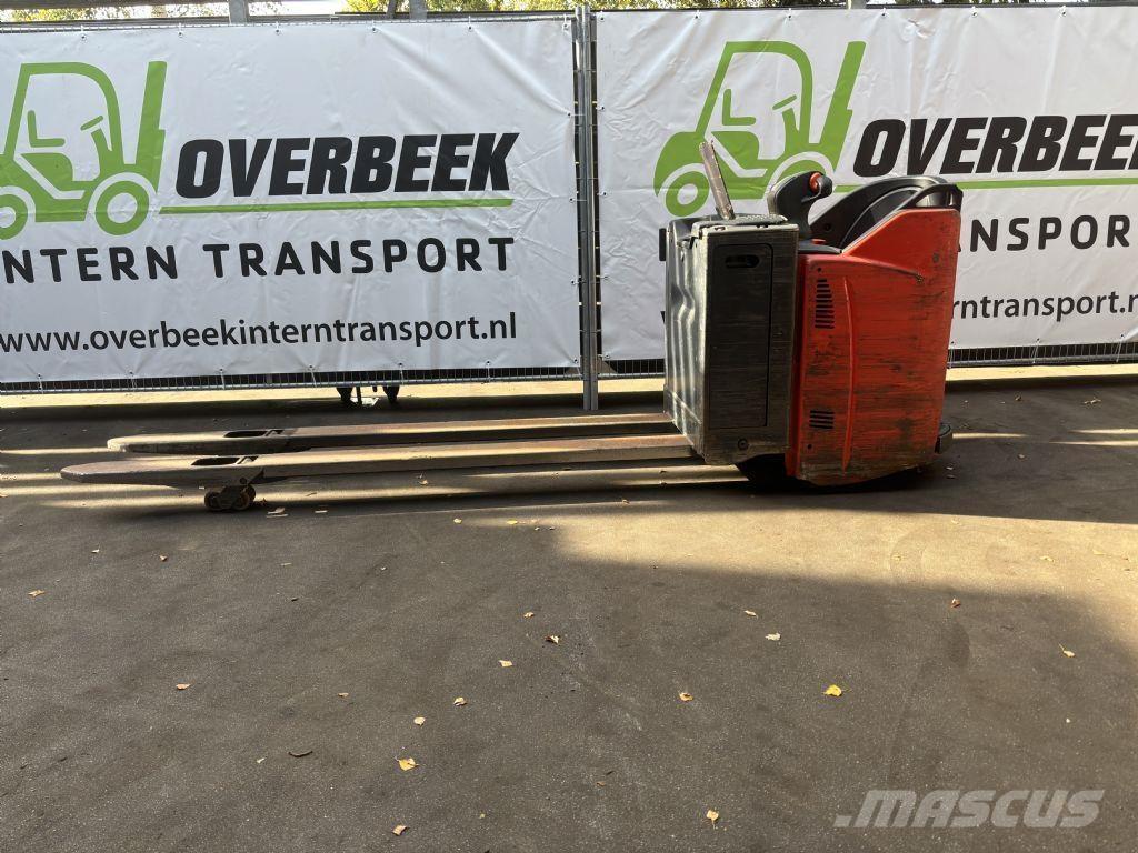 Linde T25SP-02 보행식 리치 지게차