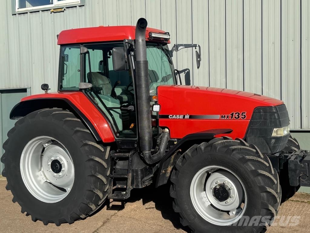 CASE MX 135 트랙터
