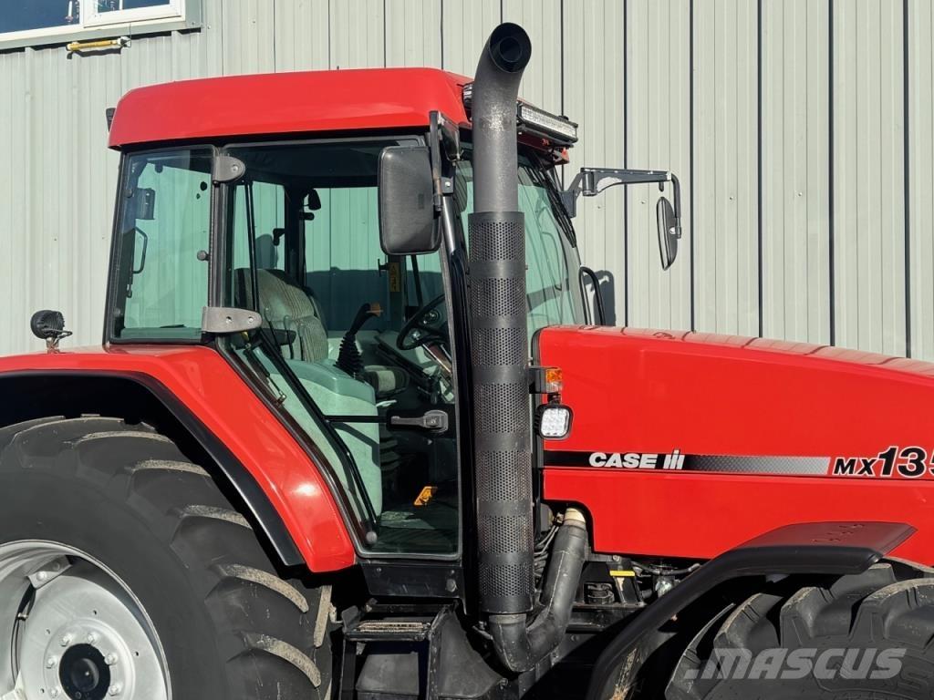 CASE MX 135 트랙터