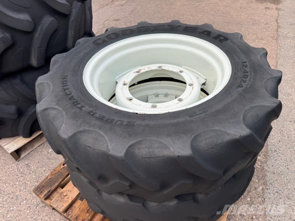 Goodyear 120 기타 트랙터 부속품