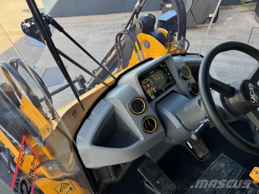 JCB 419S 트랙터