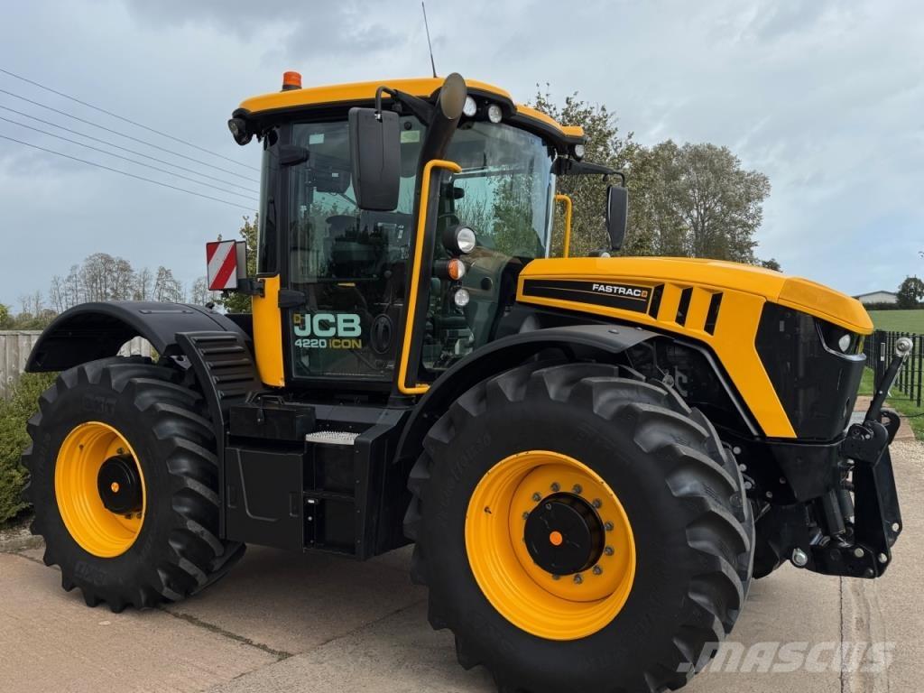 JCB 4220 iCON 트랙터