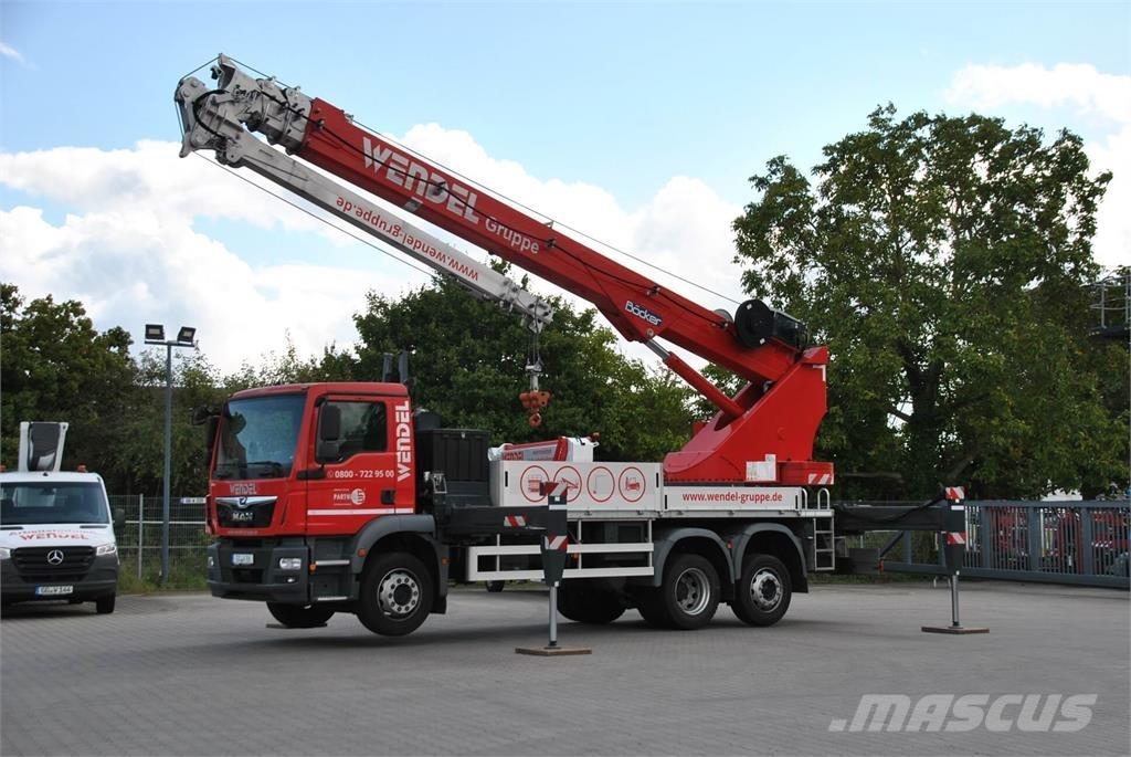 Böcker AK 46/6000 A/T 크레인
