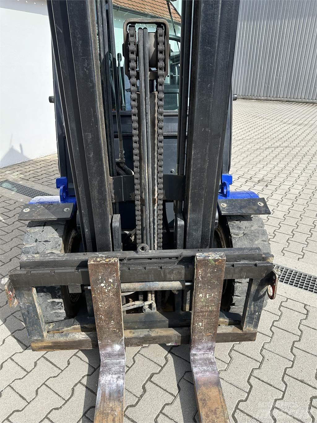 Clark C30D 건설 장비 - 기타