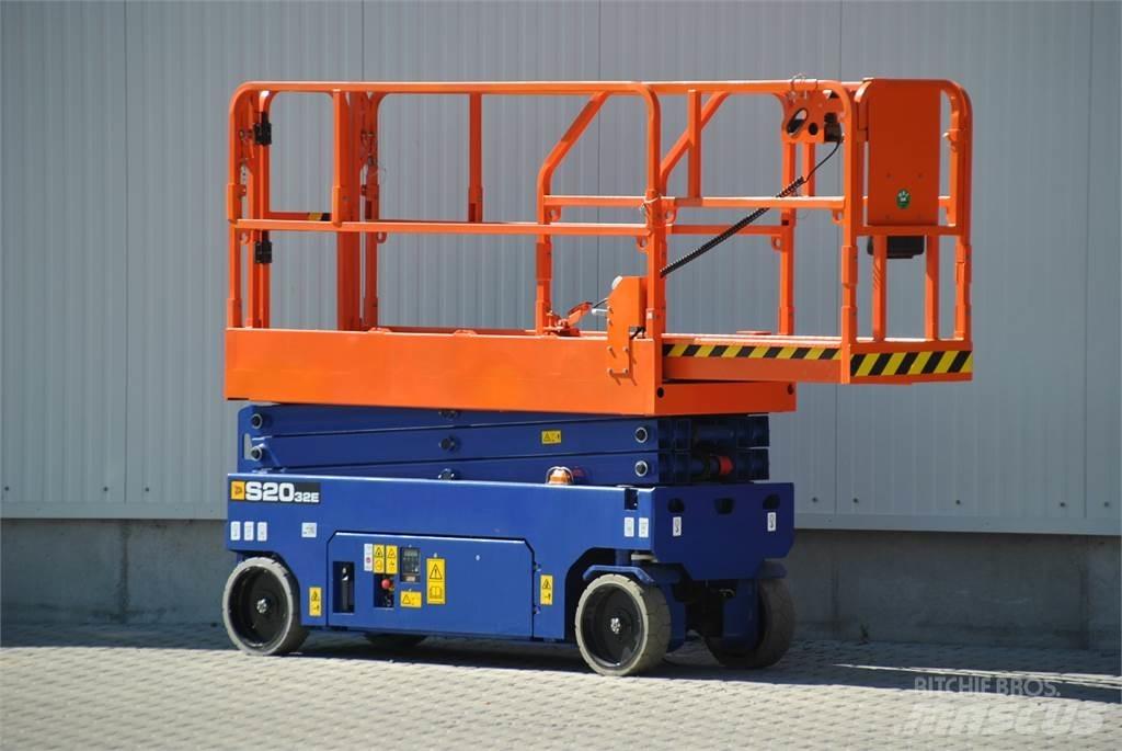 JCB S2032E 가위형 리프트