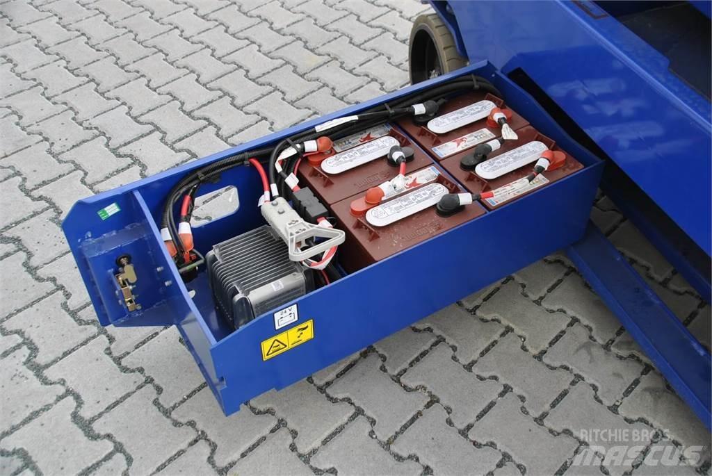 JCB S2646E 가위형 리프트