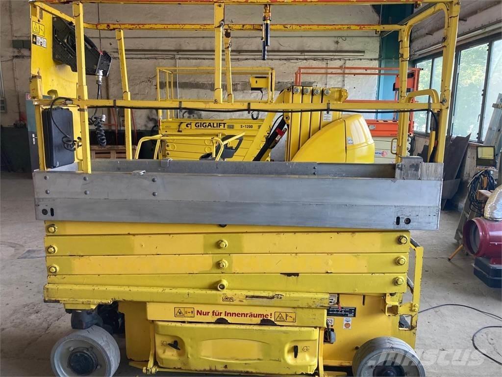 JLG 2630 ES 가위형 리프트