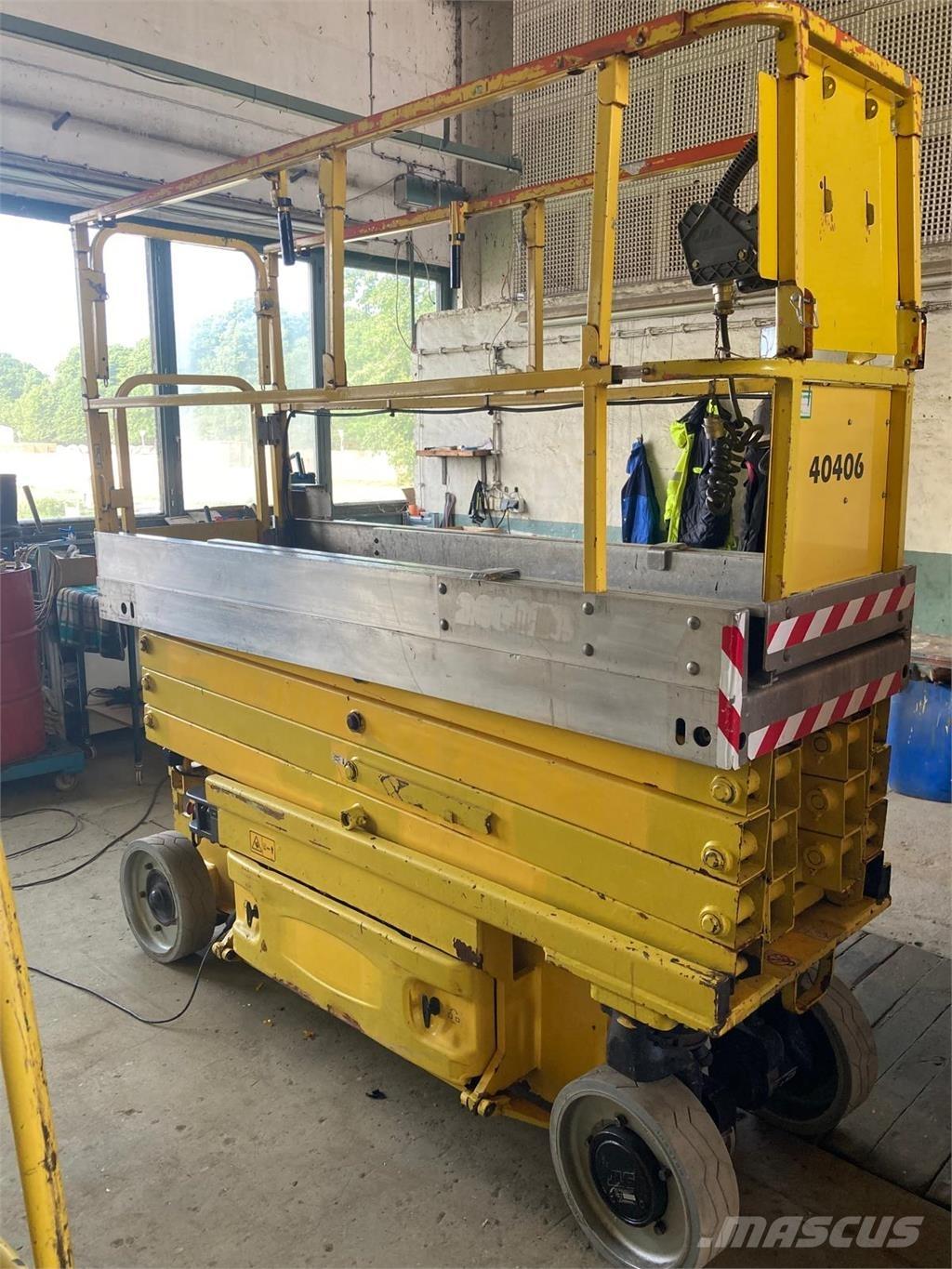 JLG 2630 ES 가위형 리프트