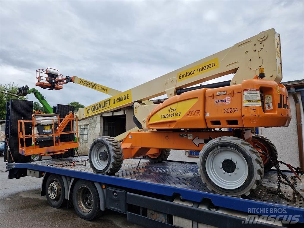 JLG M 600 JP 견인식 전동이동 리프트