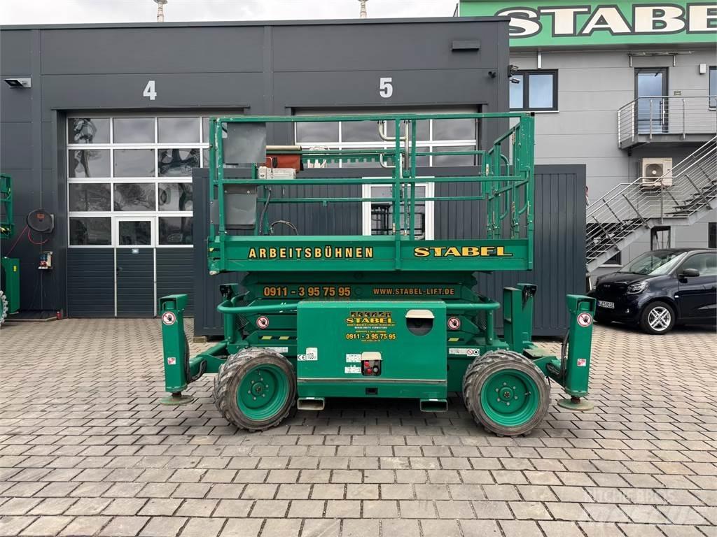 SkyJack 6832 RT 가위형 리프트