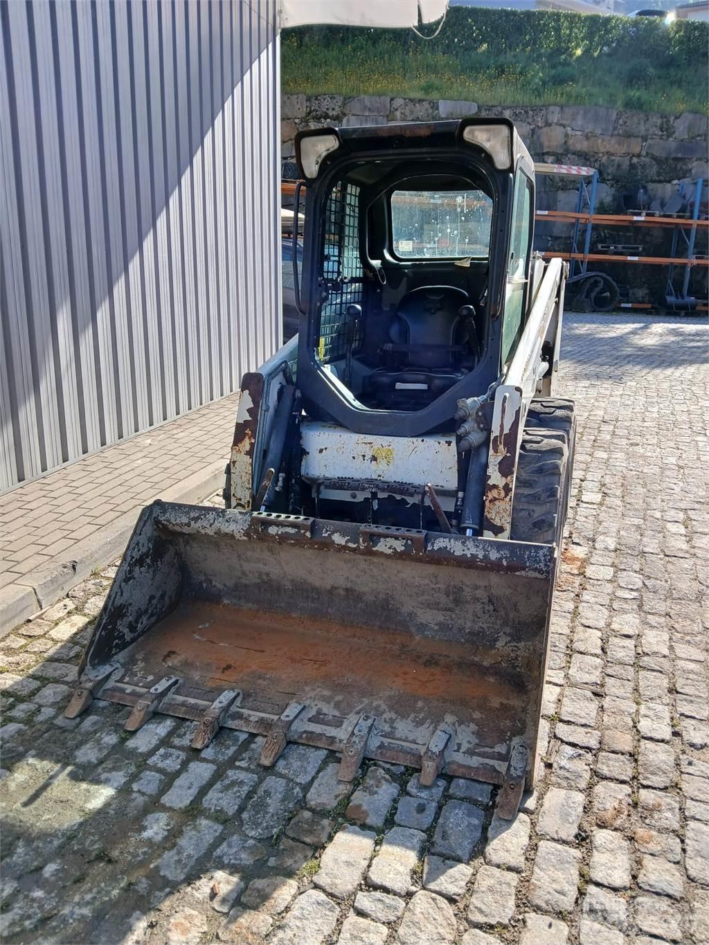 Bobcat S450  휠로우더