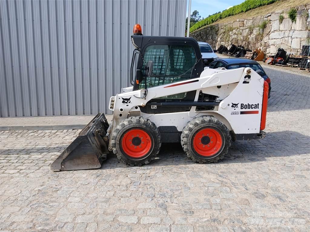 Bobcat S550  휠로우더