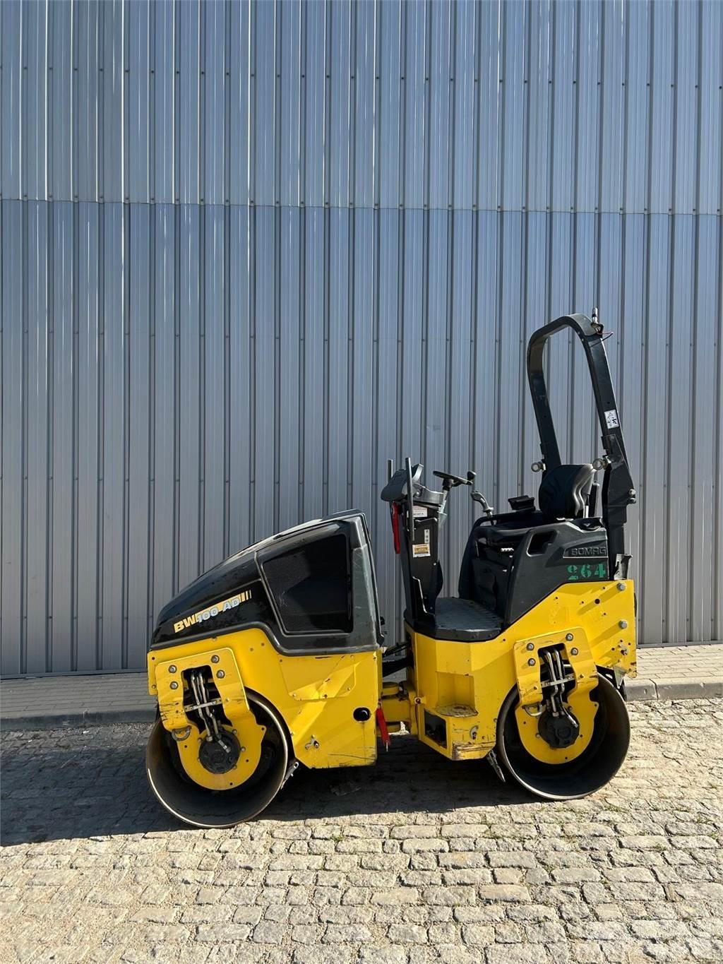 Bomag BW100AD-5 트윈 드럼 롤러