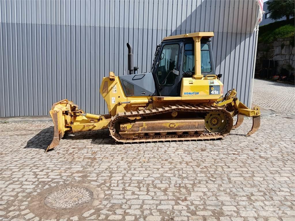 Komatsu D41E-6 파이프레이어 도저