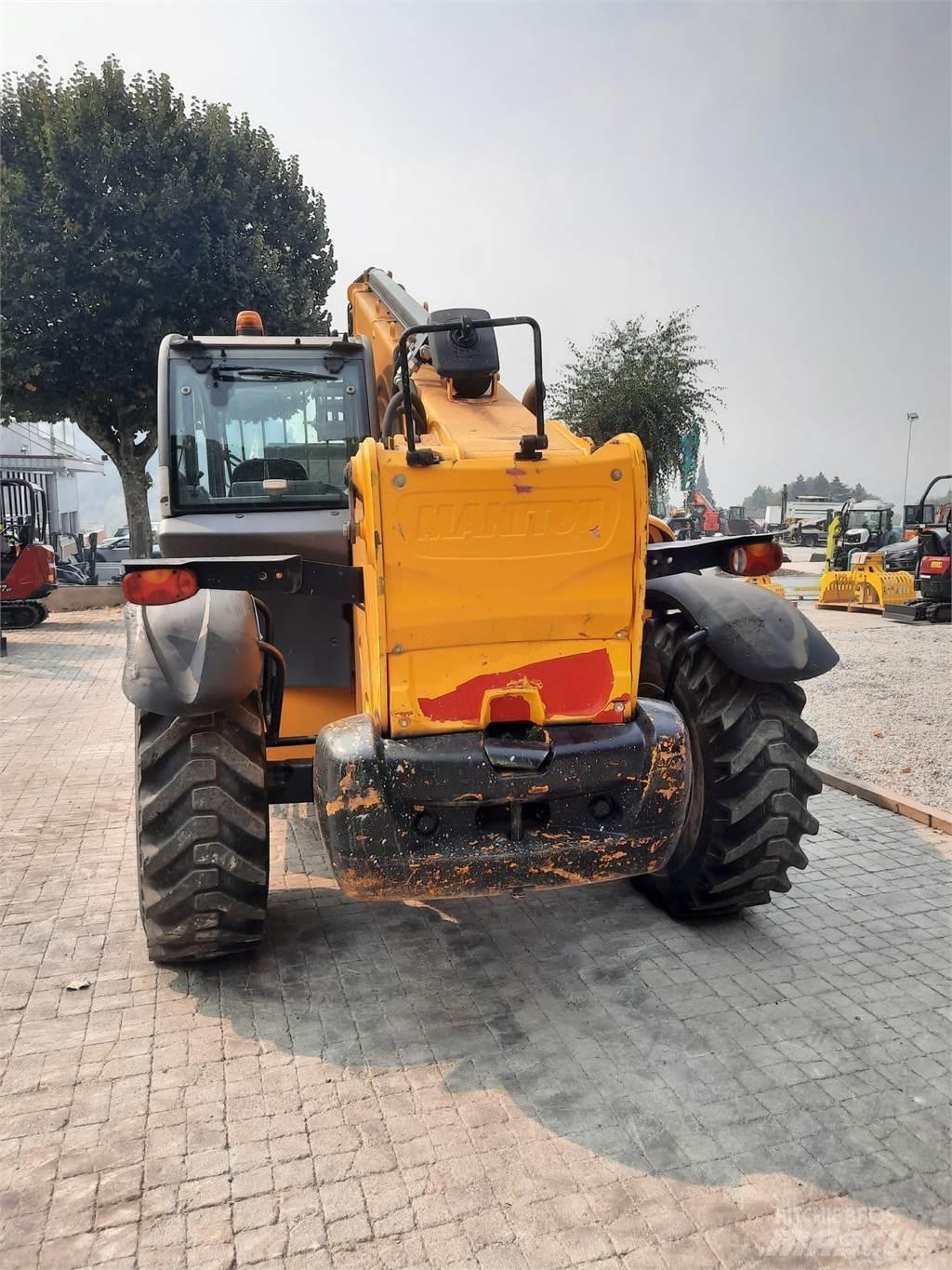 Manitou MT1440 리치 트럭