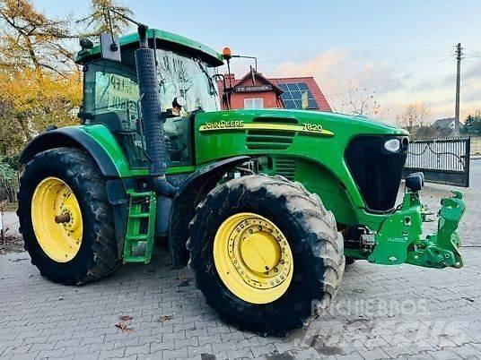 John Deere 7820 트랙터