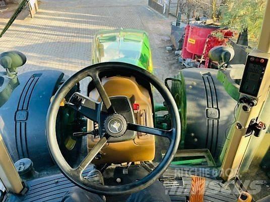 John Deere 8130 트랙터