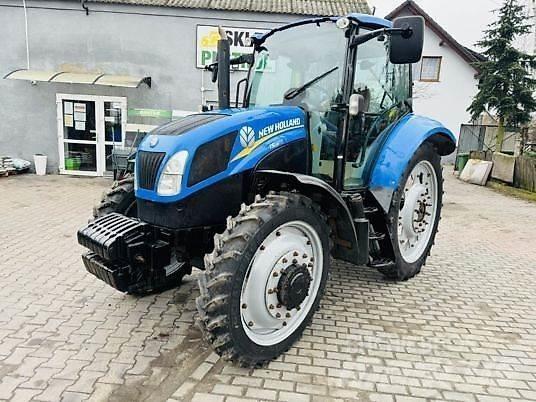New Holland T5.115 트랙터