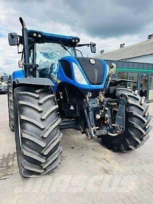 New Holland T7.230 트랙터