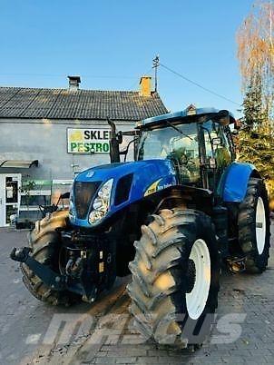 New Holland T7030 트랙터