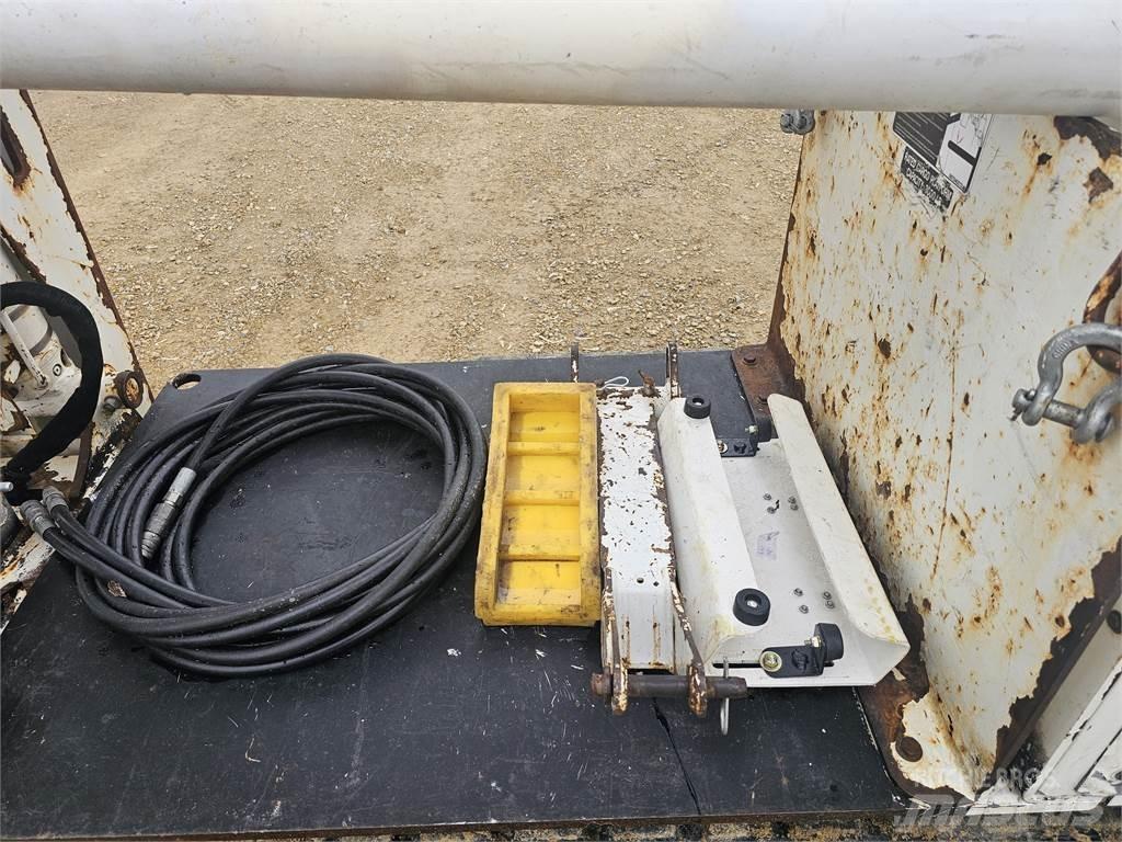Altec DB37 기타 승강기와 플랫폼