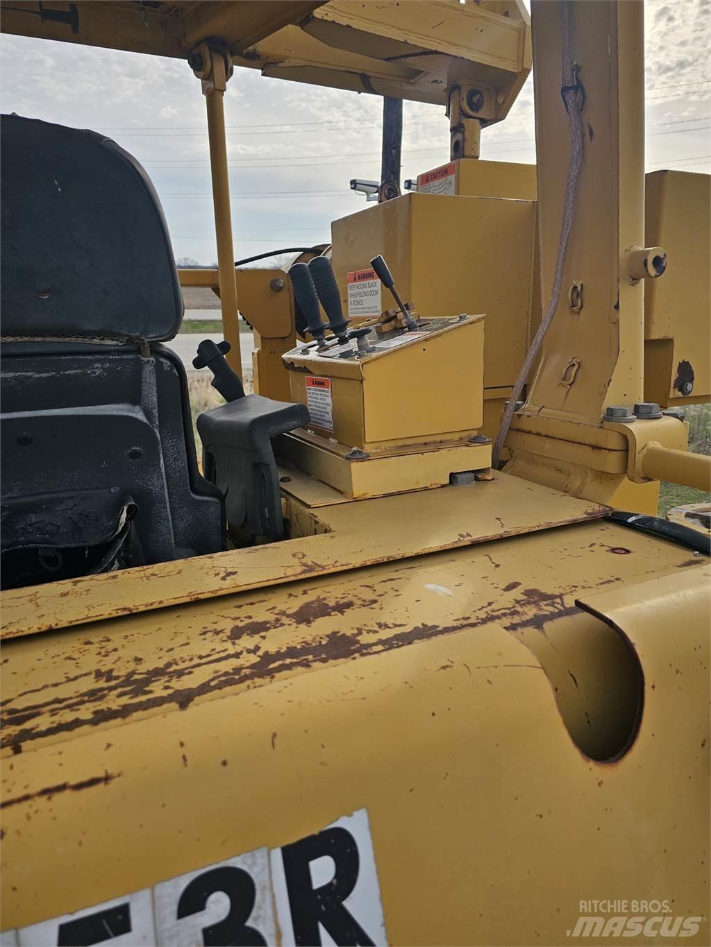 CAT D5N LGP 크롤러 도저