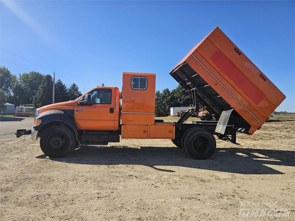 Ford F650 우드칩 트럭