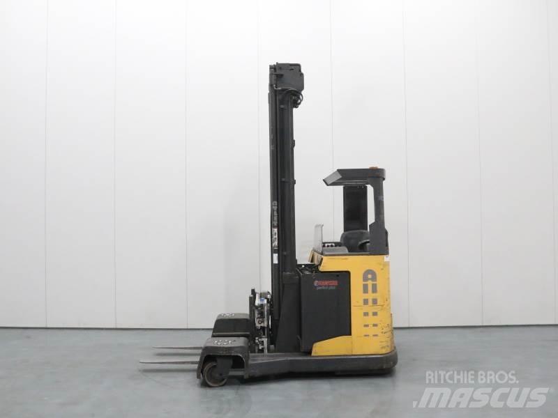 Atlet UFS200 DTFV RG 755 4방향 리치트럭