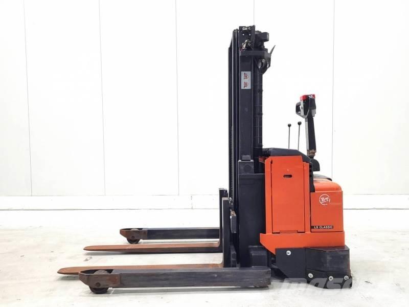 BT LST1350/12 포크리프트