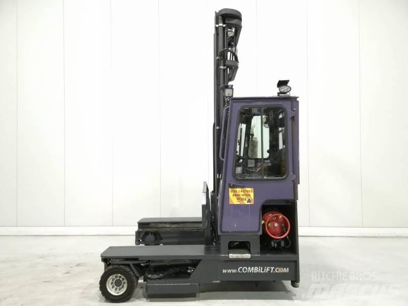 Combilift C4000 4방향 리치트럭