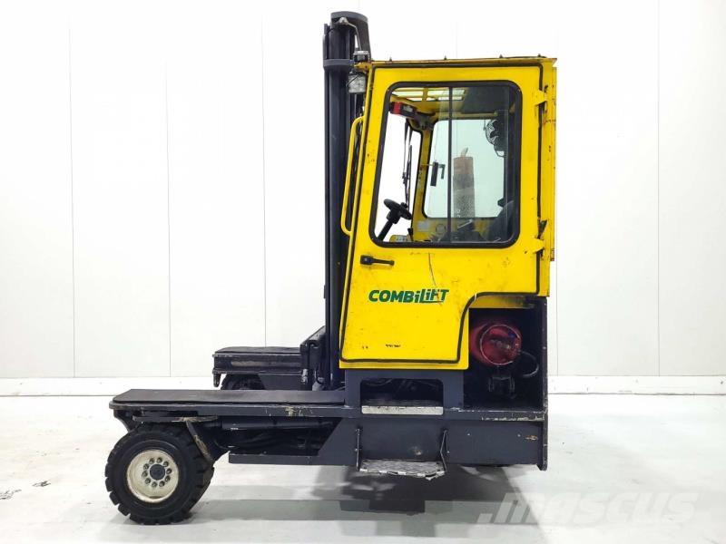 Combilift C5000XL 4방향 리치트럭