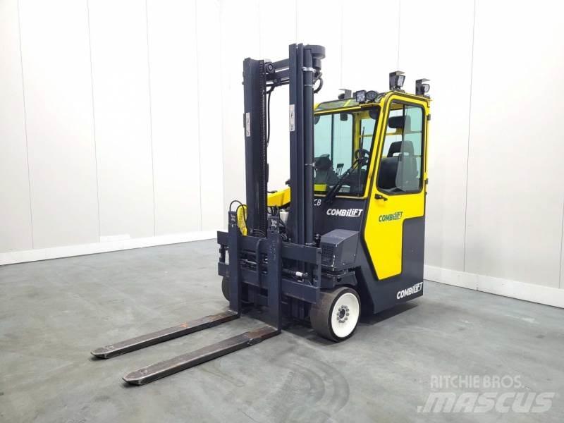 Combilift CB4000 4방향 리치트럭