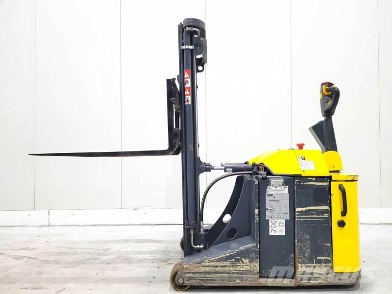 Combilift CS1500 보행식 리치 지게차