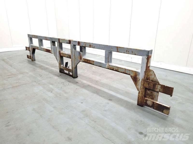 Combilift WFC 기타 어태치먼트 및 부속품