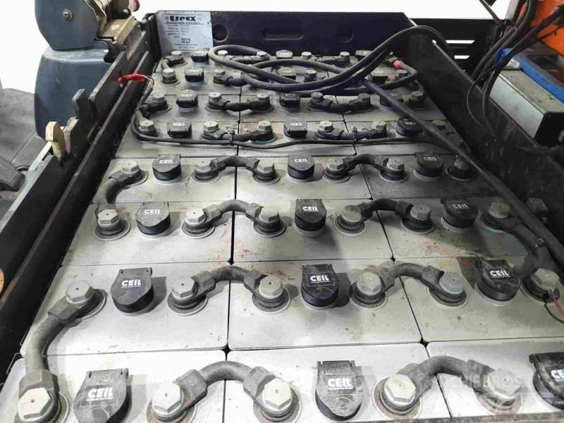 Doosan B20X-5 전동 지게차